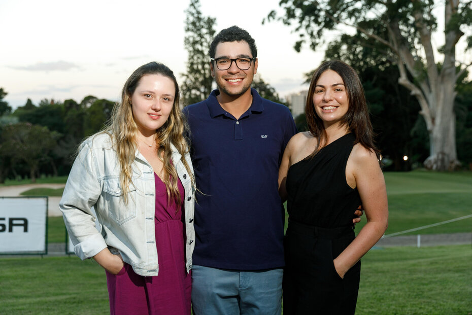 Marina Castilho, Matheus Balestrin e Eliane Balestrin (Foto: Otávio Fortes Leal/Divulgação)