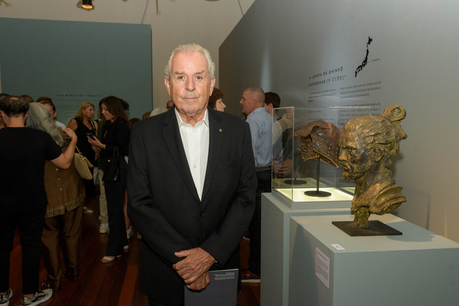Paulo Amaral na concorrida vernissage (Foto: Wanderlei Oliveira/Divulgação)