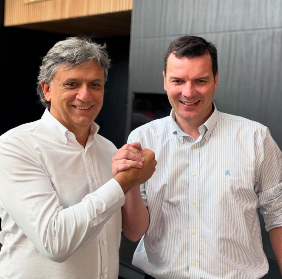 Antonio Cesa Longo passará o cargo para Lindonor Peruzzo Júnior (Foto: Divulgação)