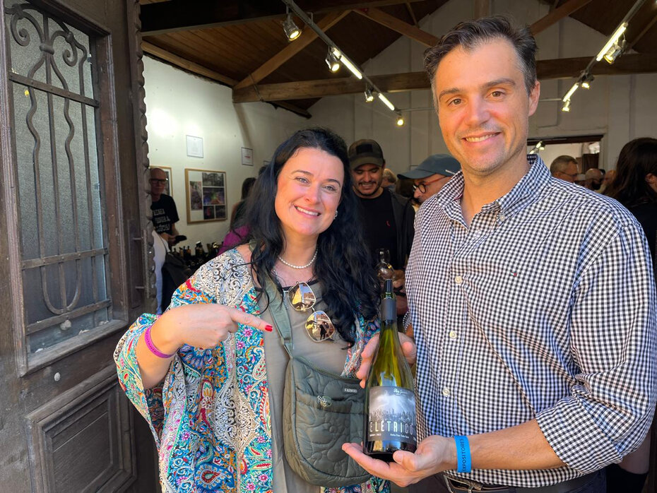 Tati Feldens e Eduardo Gastaldo no agradável evento em torno dos vinhos (Foto: Divulgação) 