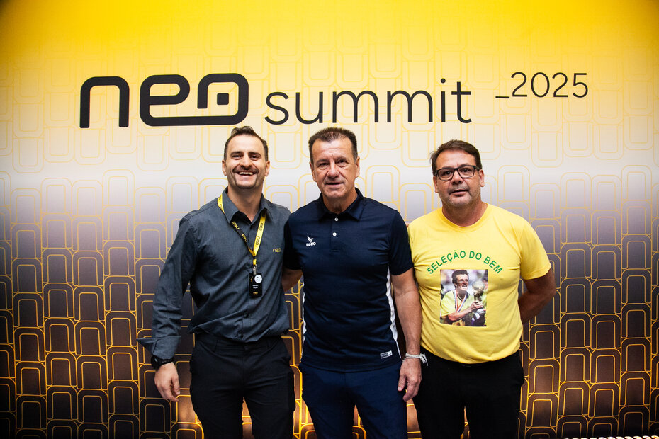 Marcel Meyer, Dunga e Lauro Pacheco no NEO Summit 2025 (Foto: Divulgação