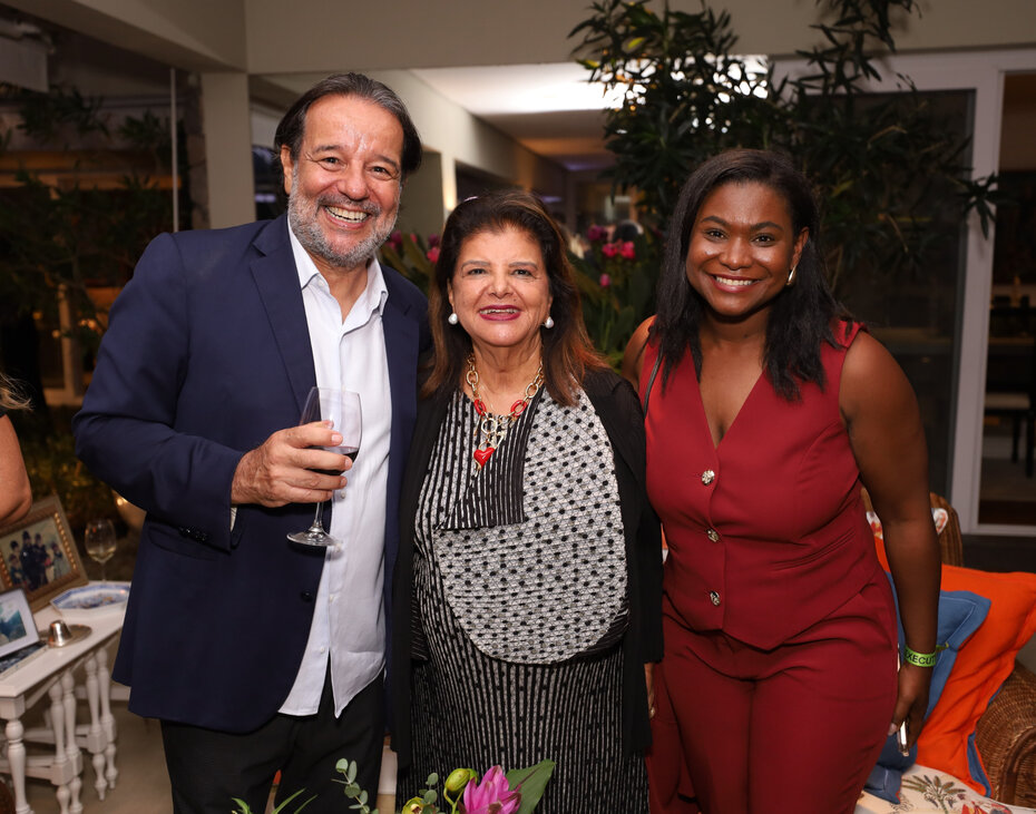 Nelson Sirotsky, Luiza Trajano e Lisiane Lemos, secretária de Inclusão Digital e Apoio às Políticas de Equidade do Rio Grande do Sul (Foto: Marcelo Schmeling/Divulgação)