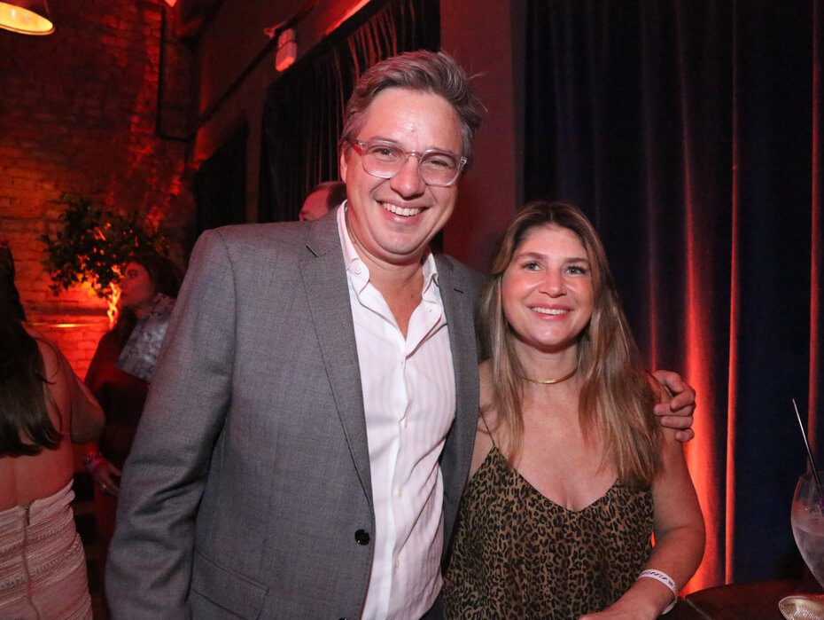 Eduardo Alvares Filho e Camile Marczyk (Foto: Notre Design/Divulgação)