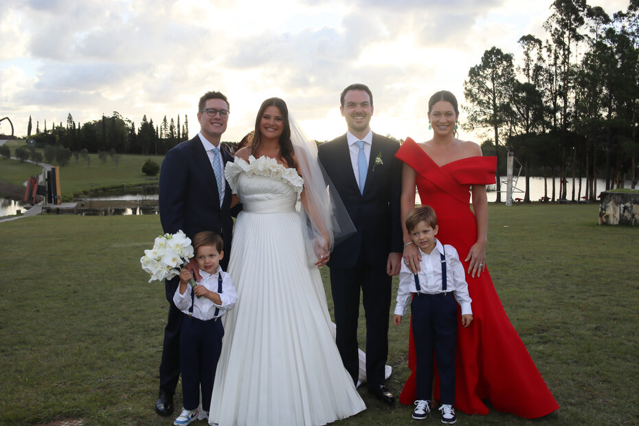 Walter Saraiva Wilms, Victoria Teixeira Coufal e Sebastião Fernandes de Sá Ávila, Julia Teixeira Coufal Wilms, Gabriel e Lucas Coufal Wilms (Foto: Vini Dalla Rosa/Divulgação)