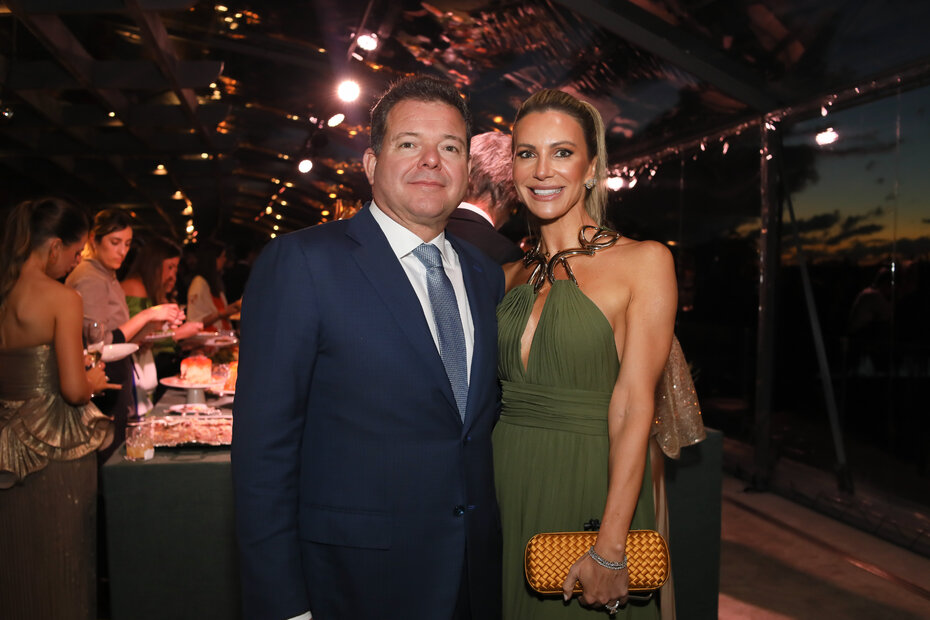 Aluízio e Sabrina Ribeiro (Foto: Vini Dalla Rosa/Divulgação)  