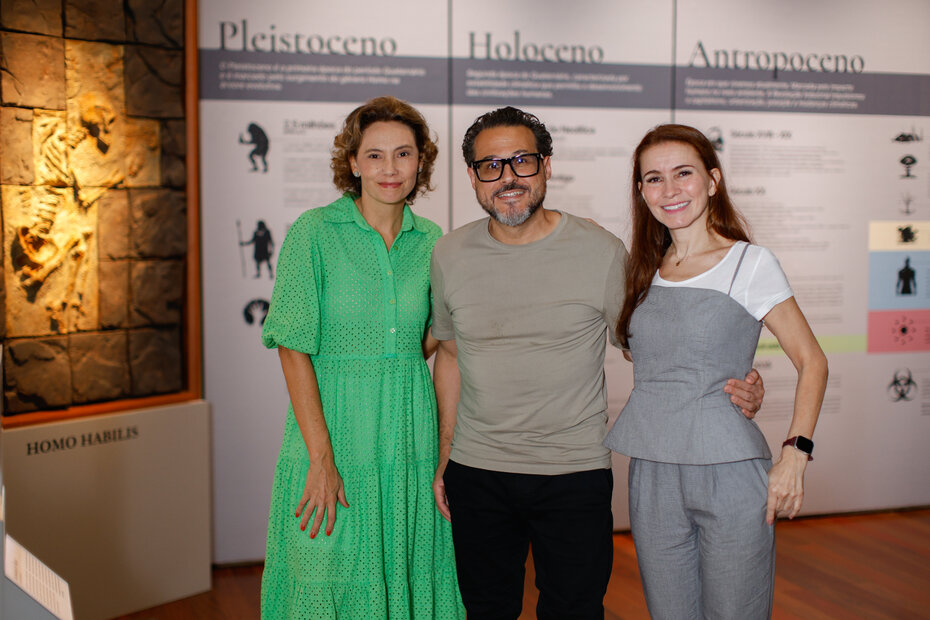 Laura Hagel, Paulo Favalli e Silvia Brum no Museu de Arte do Paço (Foto: Art Imagem/Divulgação)