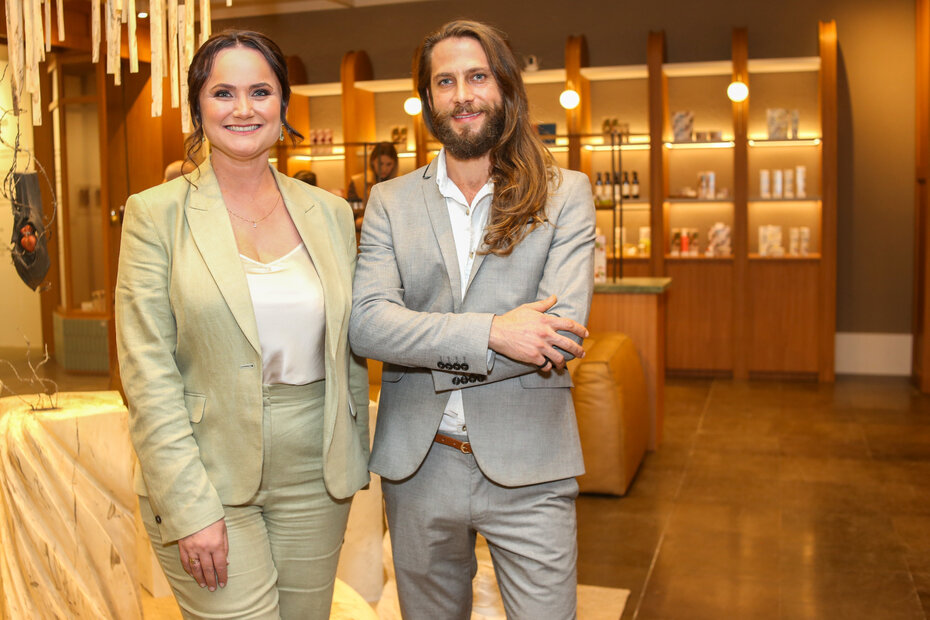 A arquiteta Patricia Pasini com o artista plástico Fernando Bertolini (Foto: Lenara Petenuzzo/Divulgação)
