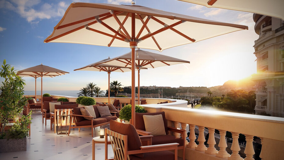 O belo terraço com vista para o Mediterrâneo: puro charme (Foto: Divulgação)