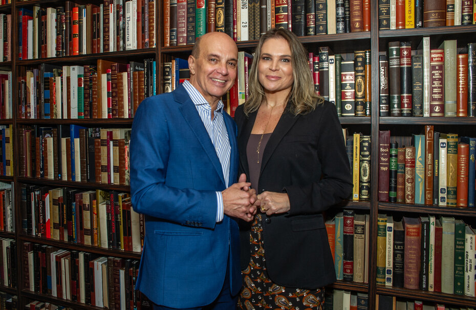 O colunista João Pulita e Fabiana Venturini (Foto: Evandro Leal/Divulgação)