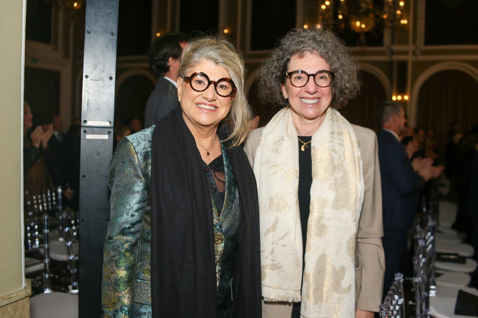 Verinha Lanes e Leila Castellan acompanharam a programação da Data Italiana na Leopoldina Juvenil (Foto: Lenara Petenuzzo/Divulgação)