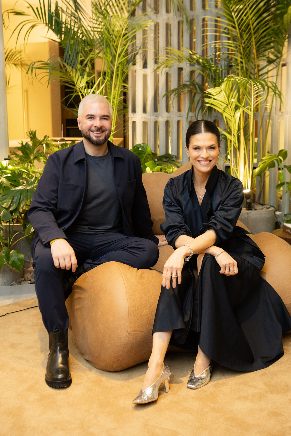 Xarão com Izabela Pagani no coquetel que reuniu arquitetos e decoradores (Foto: Salomão Cardoso/Divulgação)