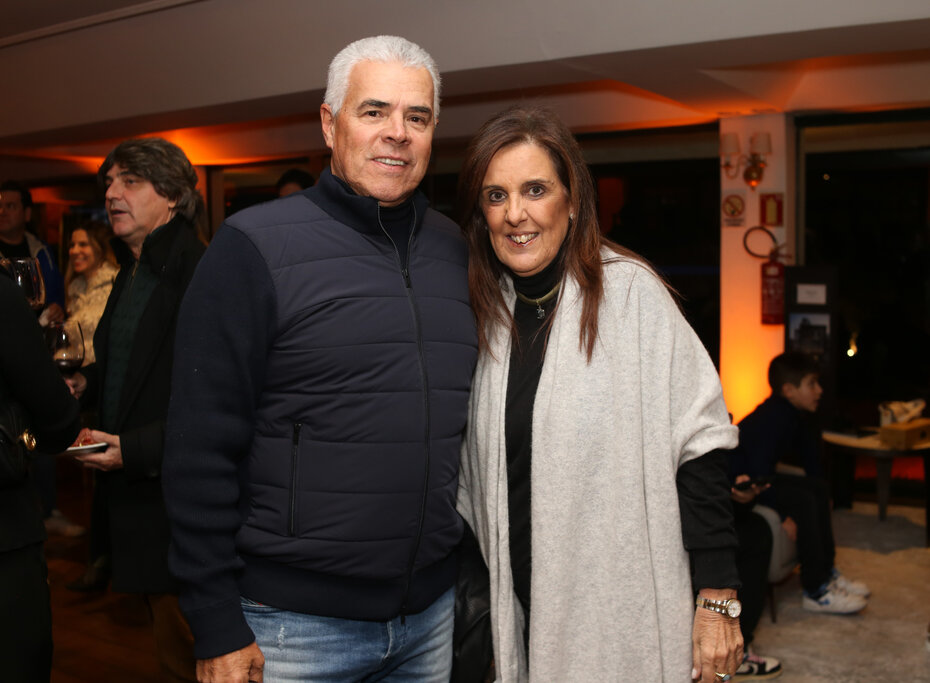 Carlos Coelho e Lucia Suñe no evento esportivo e social (Foto: Lenara Petenuzzo/Divulgação)