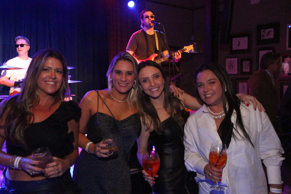 Débora Quaresma, Laura Coradini, Elisa Liberotto e Daniela Campos (Foto: Notre Design/Divulgação)