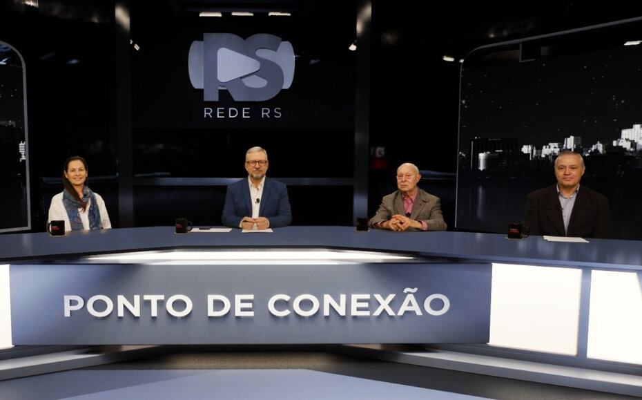 Na bancada da Rede RS com Cristina Farah, Irineu Guarnier e Cláudio Pires Ferreira (Foto: Divulgação)