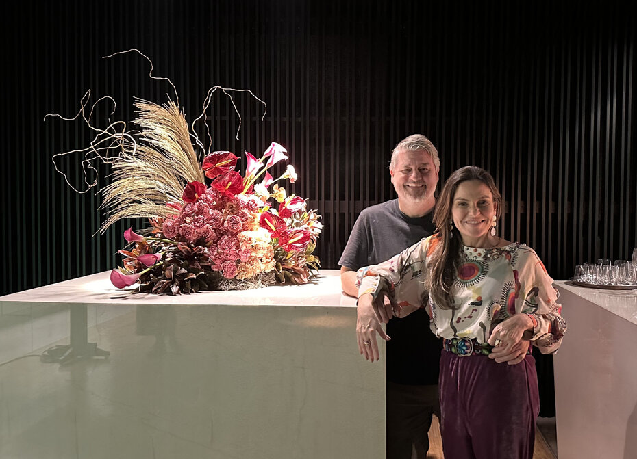 Luciane Pacheco Scherer e Carlos Kristensen celebram a nova fase do Hashi (Foto: Divulgação)