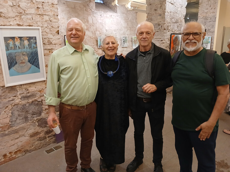 Gunter Axt, Graça Craidy, Gilberto Perin e Gilson de Barros na abertura da mostra (Foto: Carlos Souza/Divulgação)