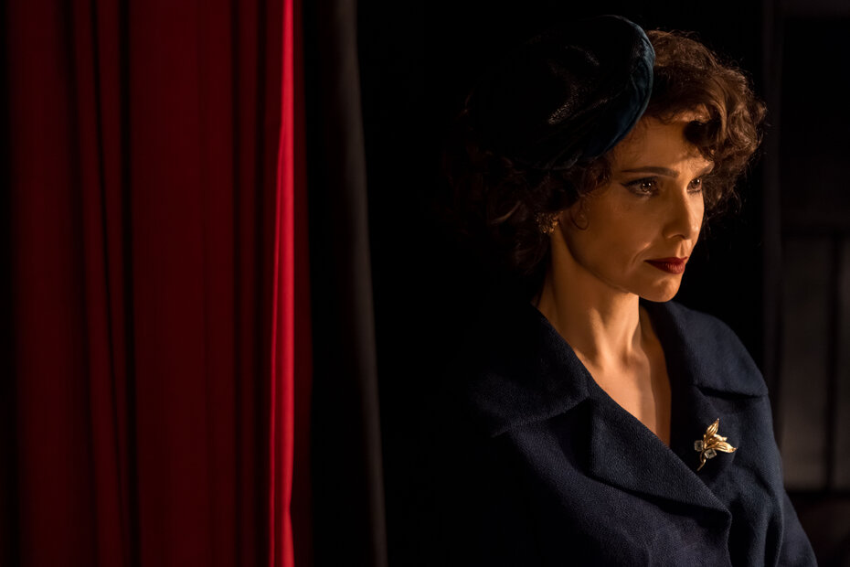Débora Falabella interpreta a icônica Cacilda Becker no filme Cena Aberta (Foto: Cacilda Helena Barreto/Divulgação)