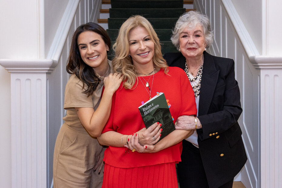 Fernanda Pandolfi, Letícia Wierzchowski e Tânia Carvalho no encontro de literatura e memórias (Foto: Arthur Woltmann/Divulgação)
