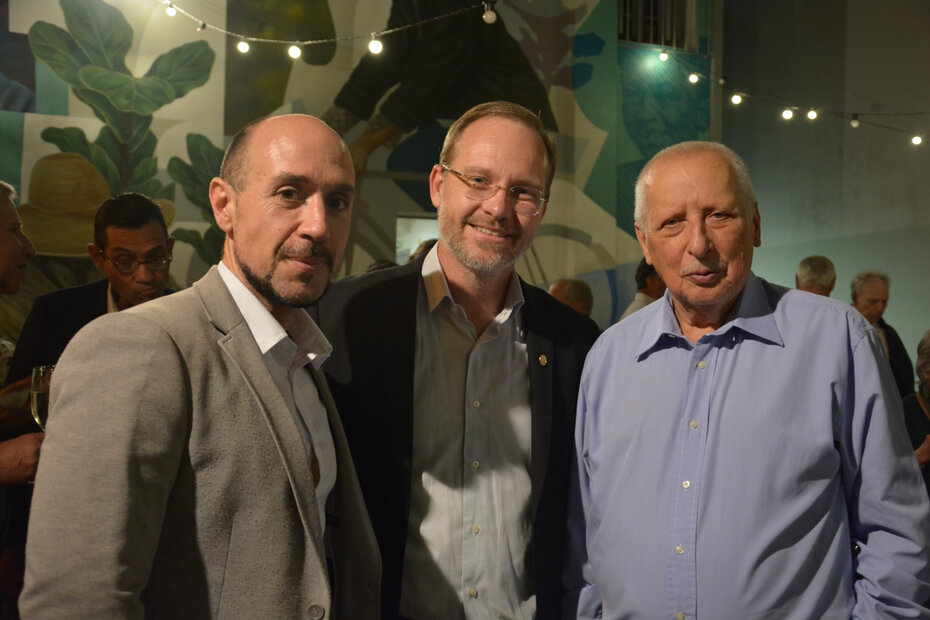 Salus Loch, Marcelo Hartmann e Nilson Luiz May na exposição comemorativa (Foto: Ursula Schilling/Divulgação)