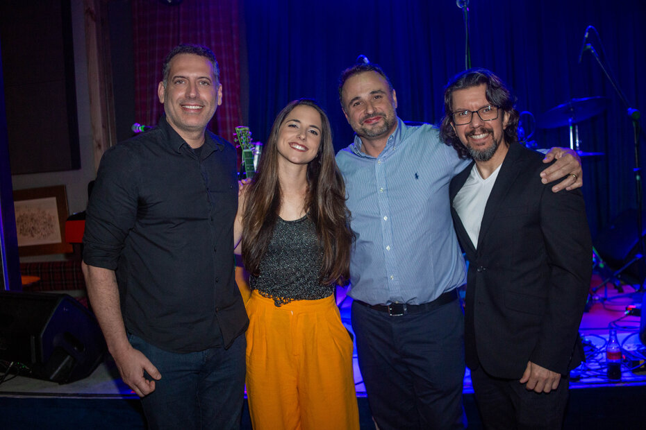 Daniel Germano, Mari Kerber, Ricardo Teixeira e Luke Faro (Foto: Lenara Petenuzzo/Divulgação)