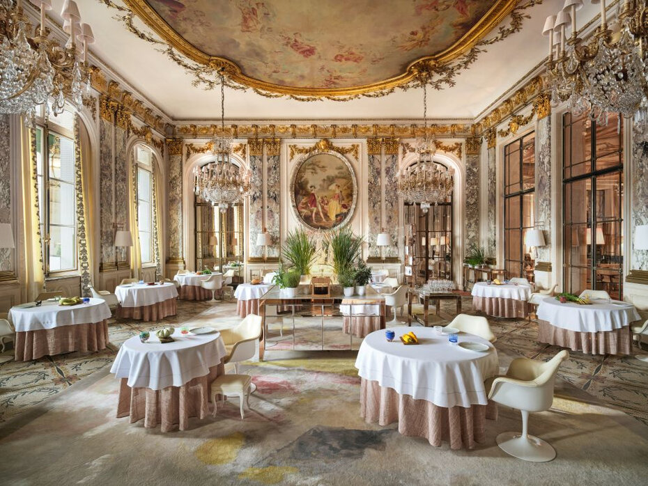 O restaurante Le Meurice Alain Ducasse integra a Dorchester Collection (Foto: Divulgação)