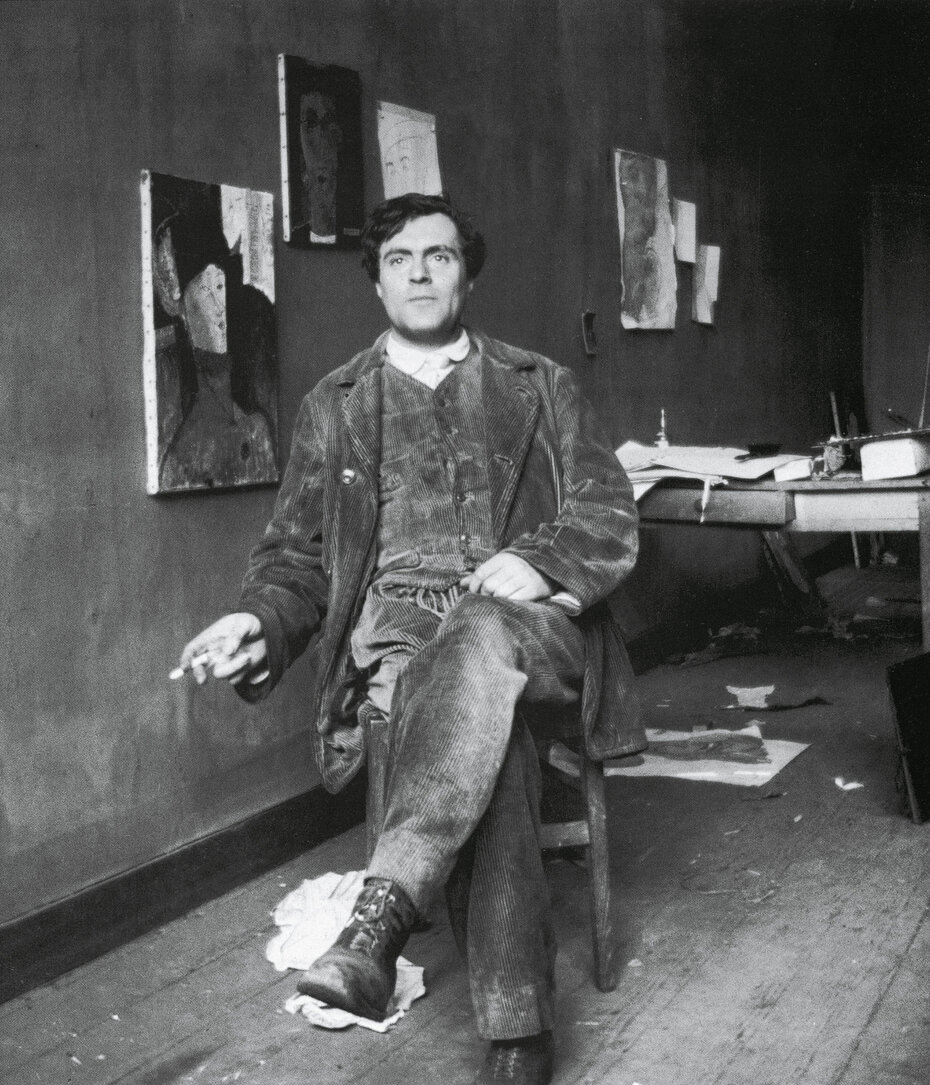 Modigliani em seu estúdio em foto de 1918 (Foto: Divulgação)