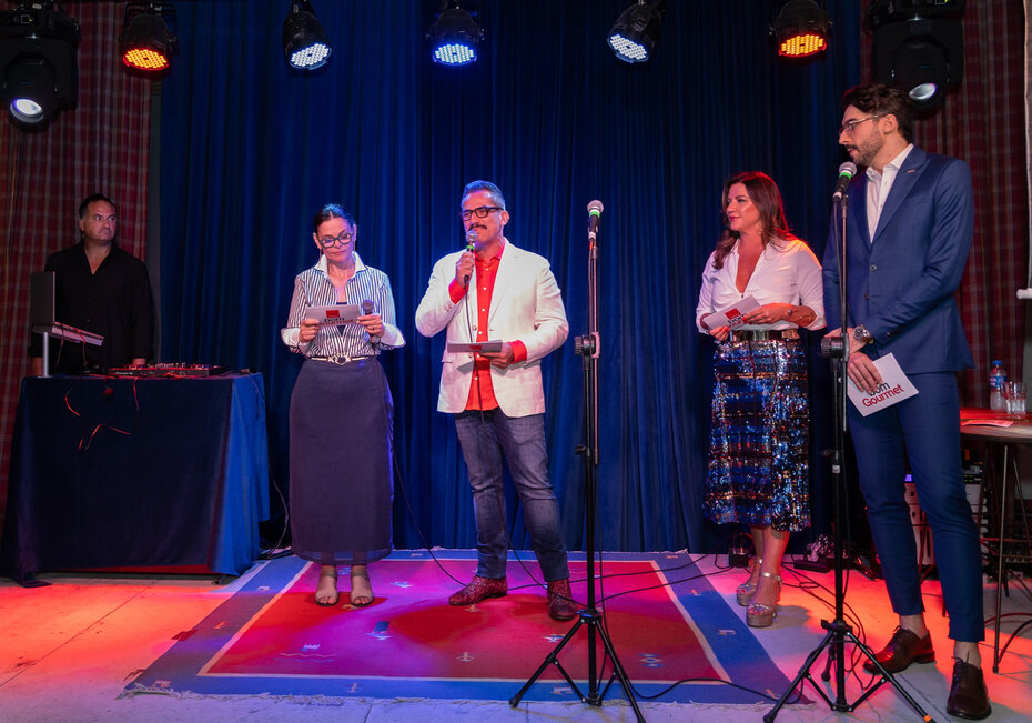 O DJ Paulinho Rossato e os mestres de cerimônias do evento Andrea Sorgenfrei, Anderson Hartmann, Patti Leivas e Nathan Abritta (Foto: Rodi Goulart/Divulgação)