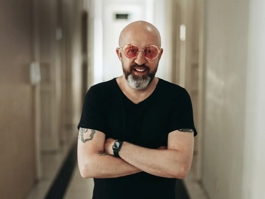 Fabrício Carpinejar integra o grupo de jurados do The Best Speaker Brasil 2025 (Foto: Divulgação)