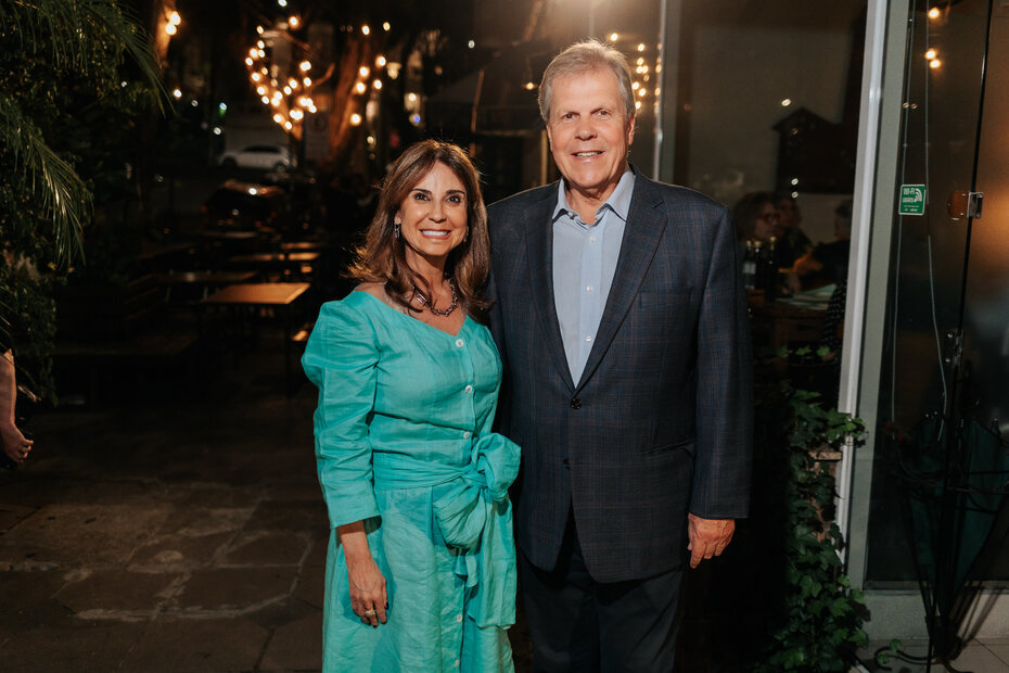 Gabriela Brasil e Paulo Reis no encontro de solidariedade (Foto: Franco Corrêa/Divulgação)