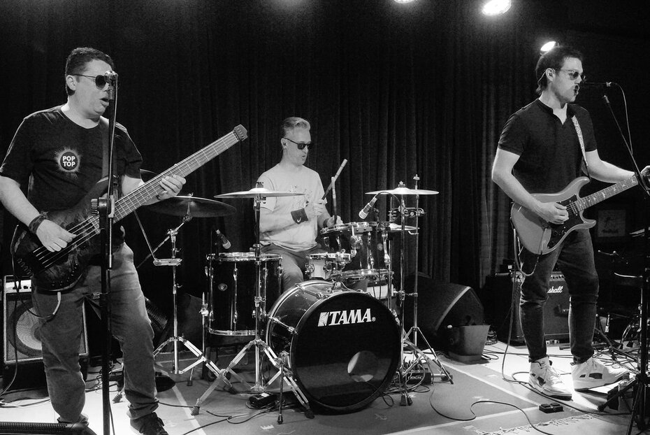 Banda Pop Top: apresenta&ccedil;&otilde;es aplaudidas durante 2025 (Foto: Duda Alvares/Divulga&ccedil;&atilde;o)