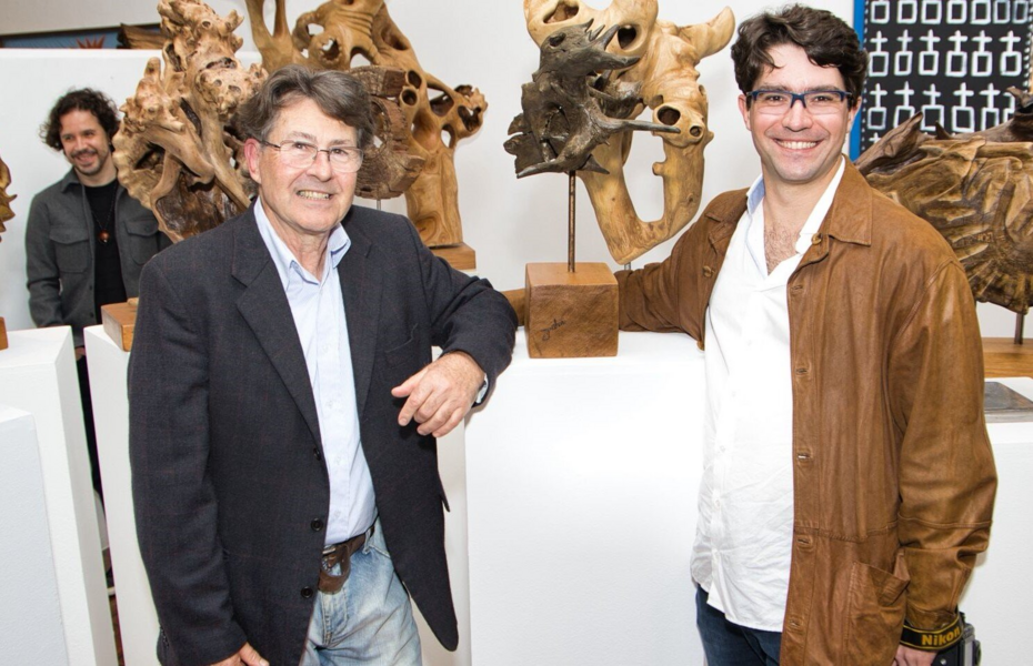 Itelvino Jahn e o filho Gabriel Jahn na inaugura&ccedil;&atilde;o da mostra (Foto: Paulo Gasparotto/Especial)