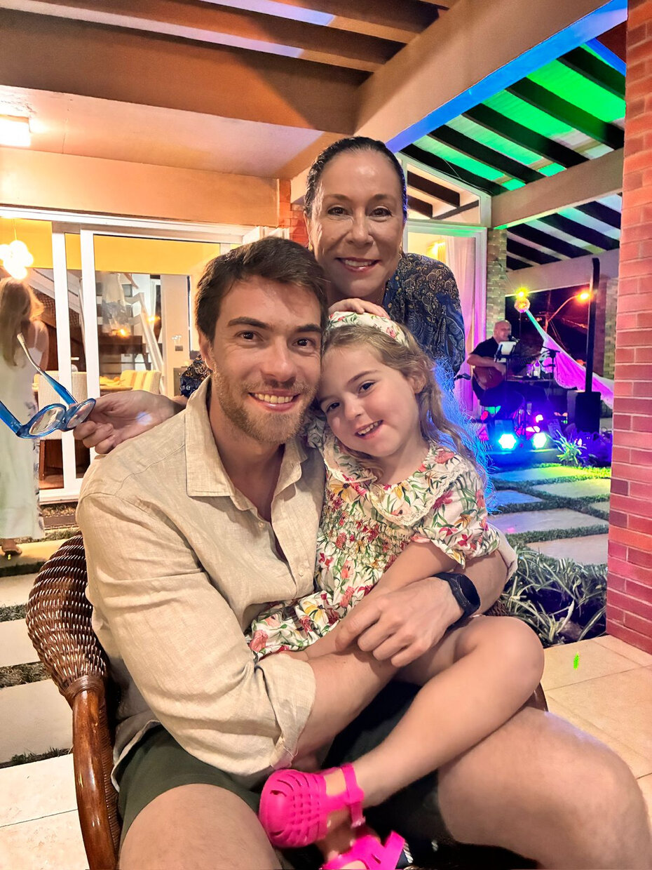 Leopold Bian, Maria Victoria Petry Bian e T&acirc;nia R&eacute;quia Bian (Foto/Divulga&ccedil;&atilde;o)