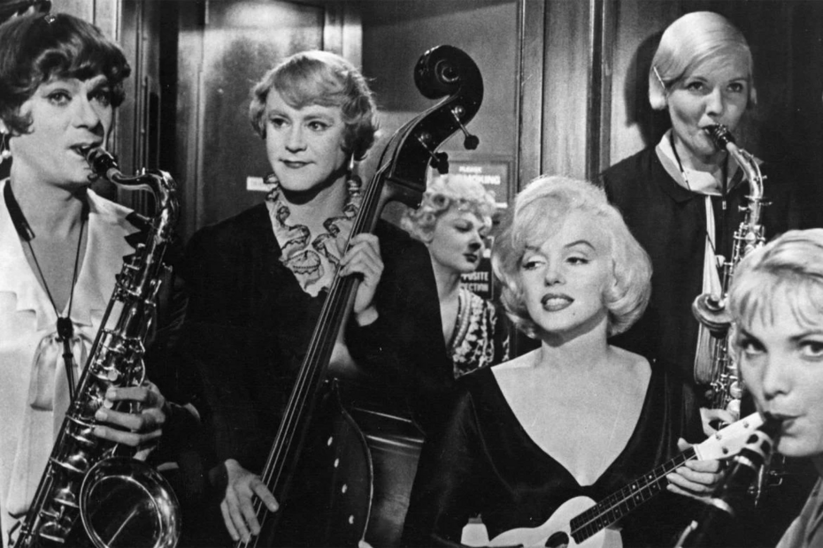 Tony Curtis, Jack Lemmon e Marilyn Monroe em cena de Quanto Mais Quente Melhor (Foto :Divulga&ccedil;&atilde;o)