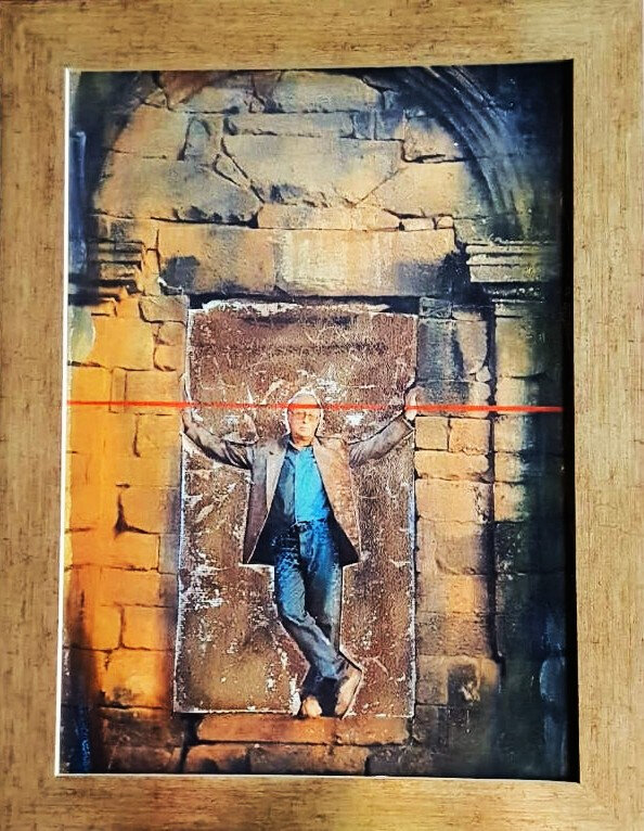 A artista plástica Lou Borghetti elaborou colagens com as fotos da matéria (Foto: Divulgação)