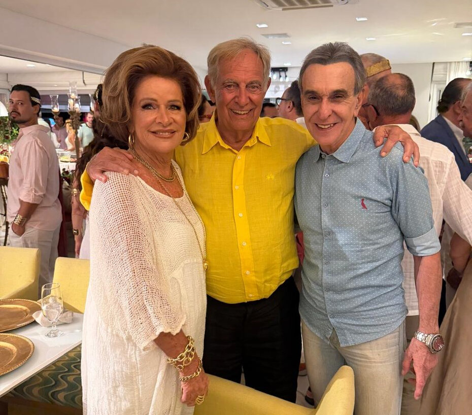 Rejane Paz Bier, Cl&aacute;udio Bier e Cadu Oliveira na noite festiva (Foto: Divulga&ccedil;&atilde;o)