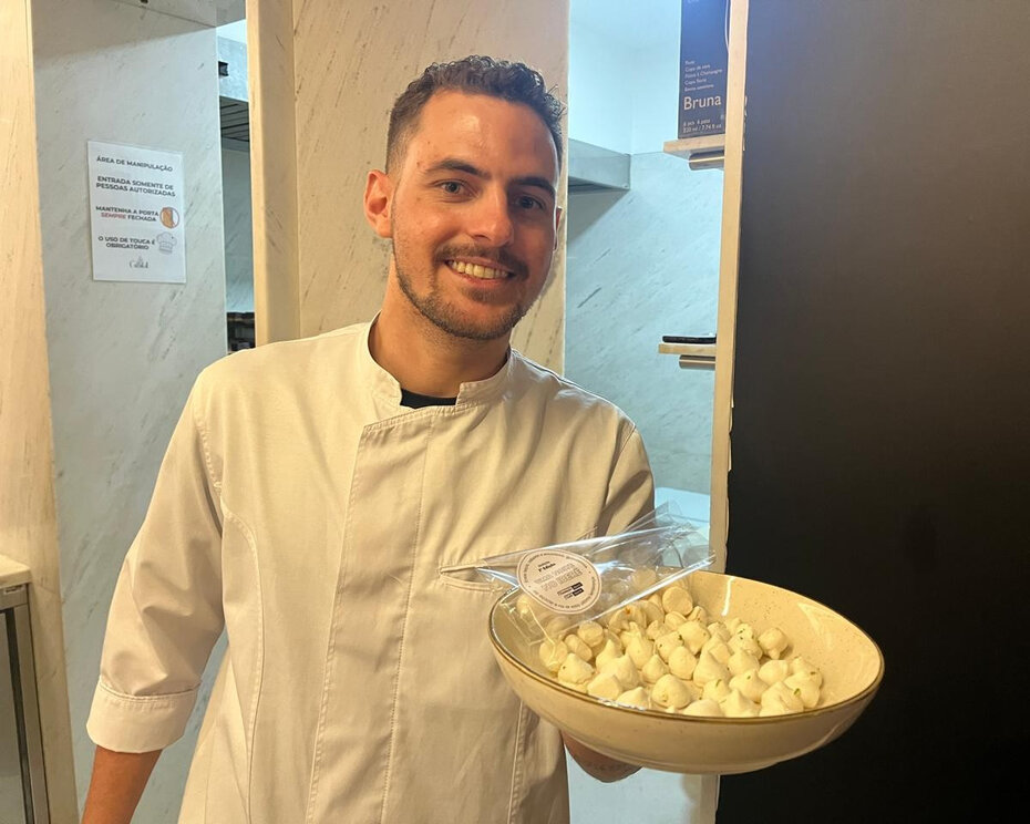 O chef Matheus Monteiro assinou o elogiado menu (Foto: Paulo Gasparotto/Especial)