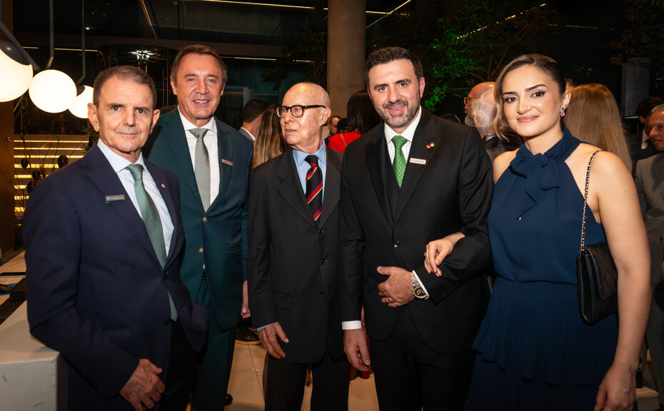 Acompanhei a inauguração na companhia de Gelson Castellan, Neco Argenta, Erasmo Carlos Battistella e Luciana Battistella (Foto: Evandro Leal/Divulgação)