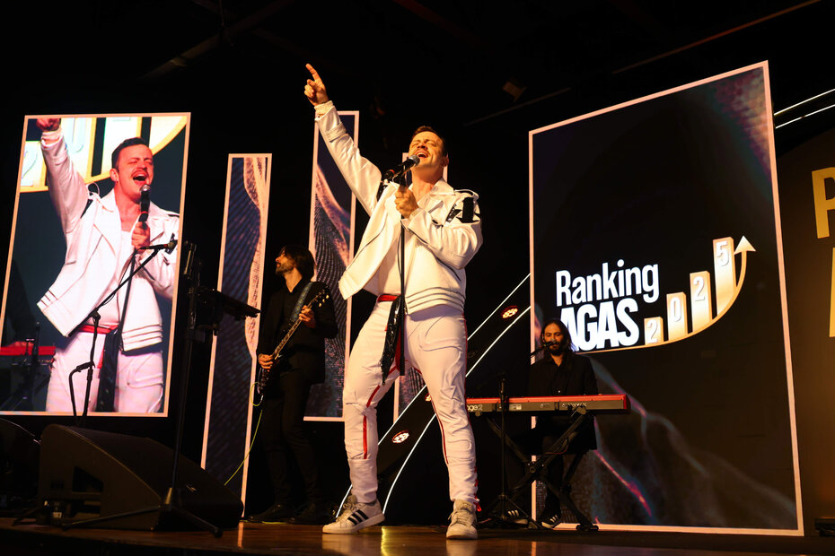 A banda caxiense 70s Rock Band fez o show Queen Tribute (Foto: Larry Silva/Divulga&ccedil;&atilde;o)