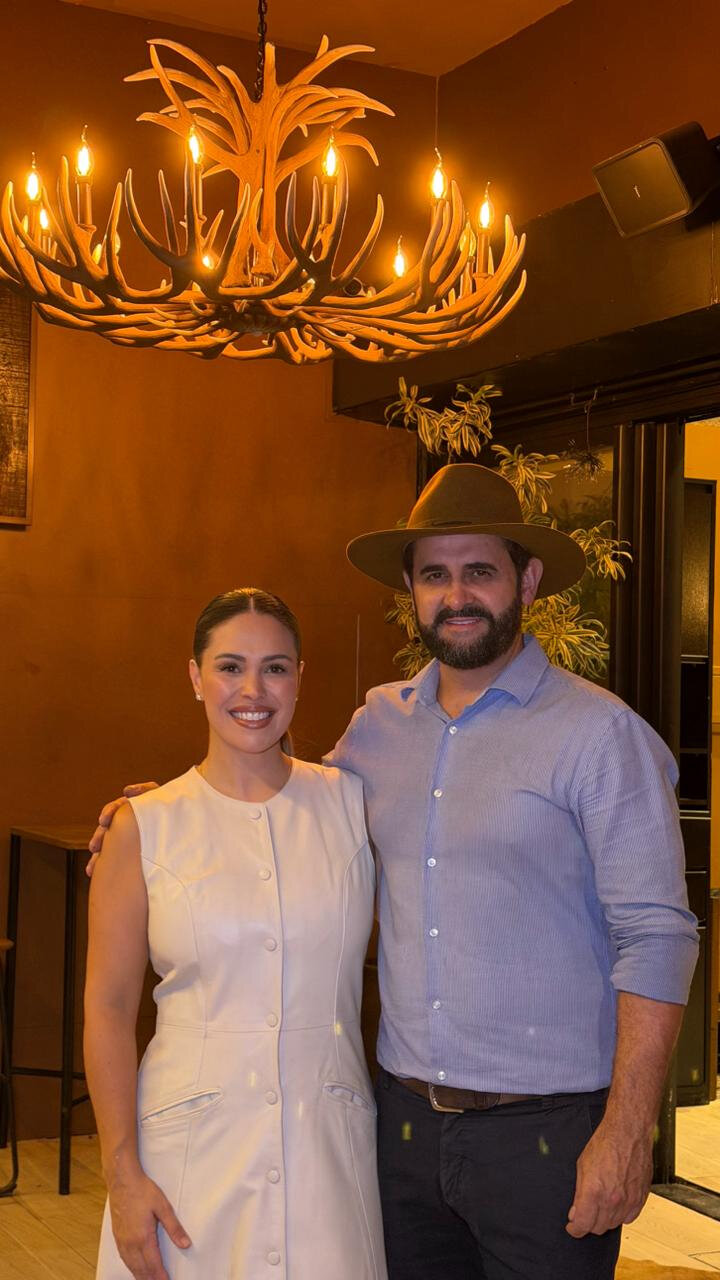 Fernanda Carpenedo Gabriel e Tiago Leite comandam o Grupo Leiteria (Foto: Nathalia Engelke/Divulga&ccedil;&atilde;o)
