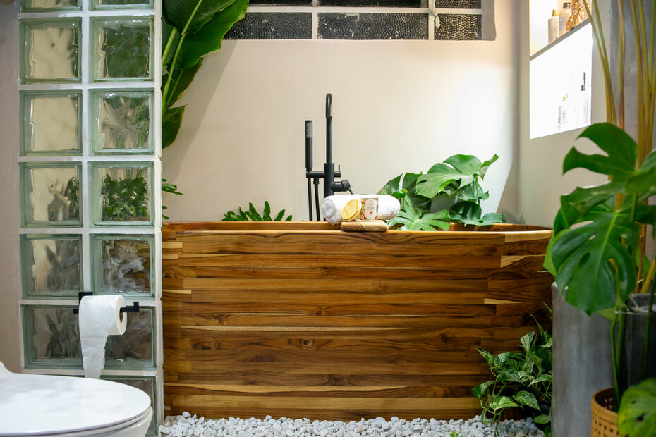 Originalidade e vegeta&ccedil;&atilde;o atraente no ambiente assinado por J&uacute;lia Piaia (Foto: Lenara Petenuzzo/Divulga&ccedil;&atilde;o)