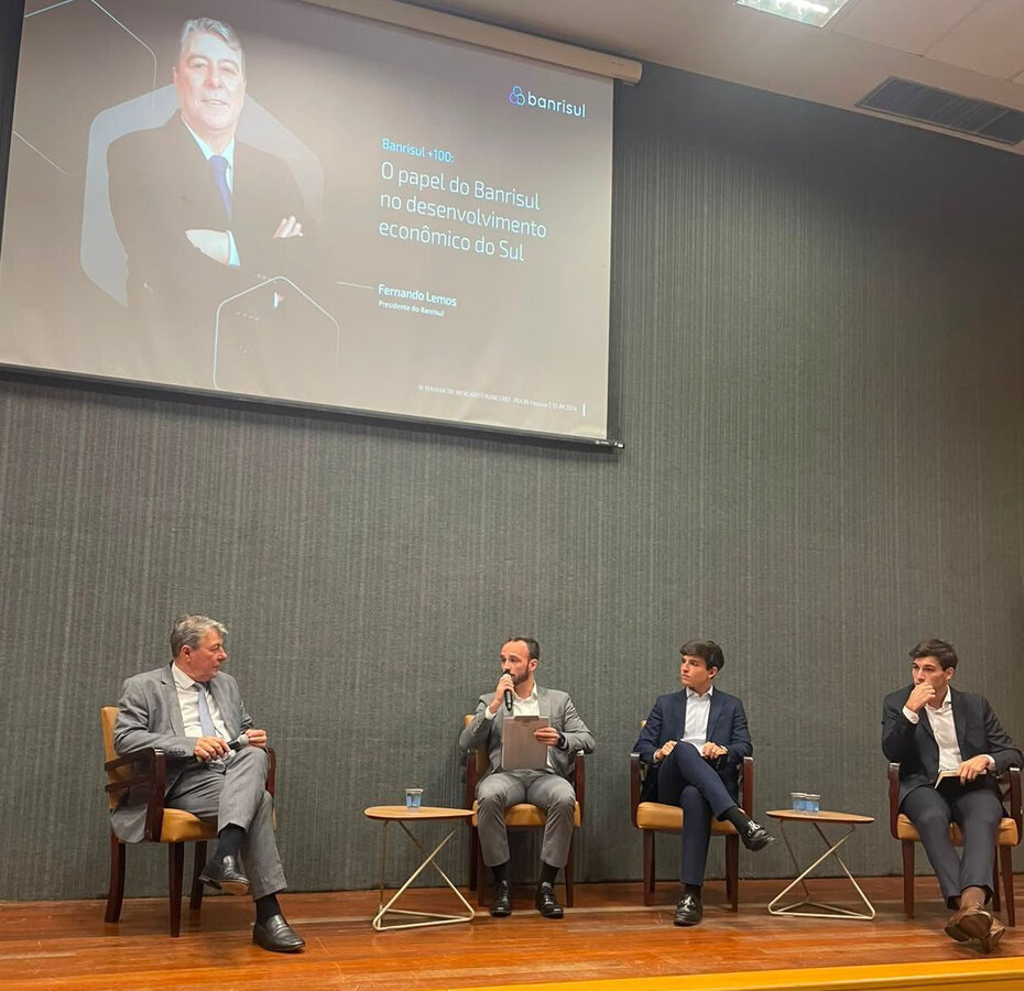 Fernando Lemos, presidente do Banrisul, participou de um dos pain&eacute;is (Foto: Divulga&ccedil;&atilde;o)