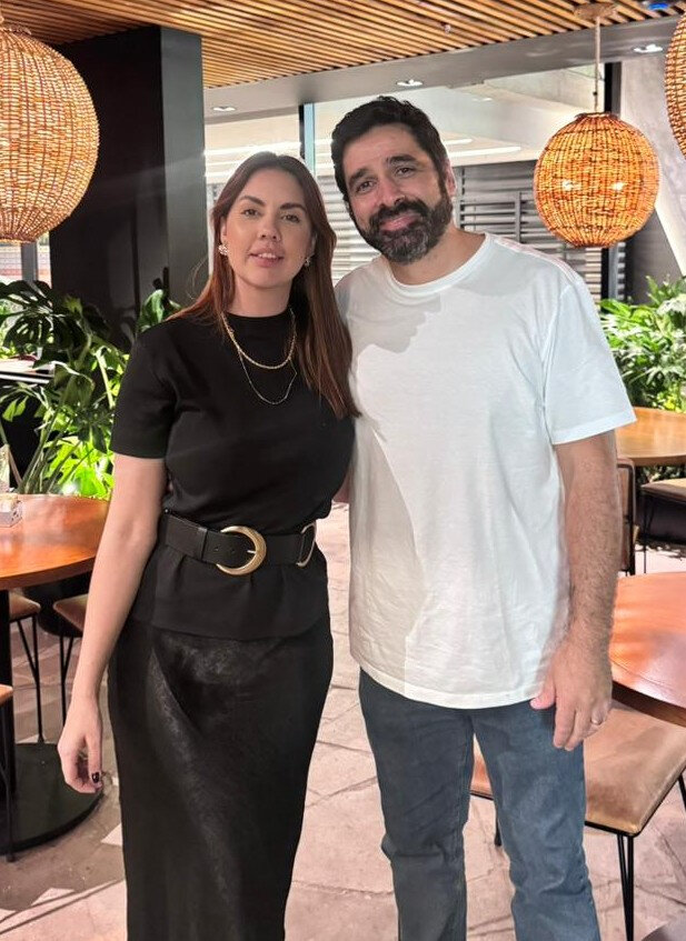 Jessica Leyes e Leonardo de Quadros Figueir&oacute; lideram o novo Press Caf&eacute; na Cidade Baixa (Foto: Divulga&ccedil;&atilde;o)