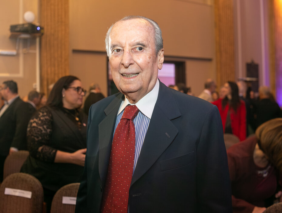 O ex-governador Jair Soares na cerim&ocirc;nia de posse (Foto: Lenara Petenuzzo/Divulga&ccedil;&atilde;o)