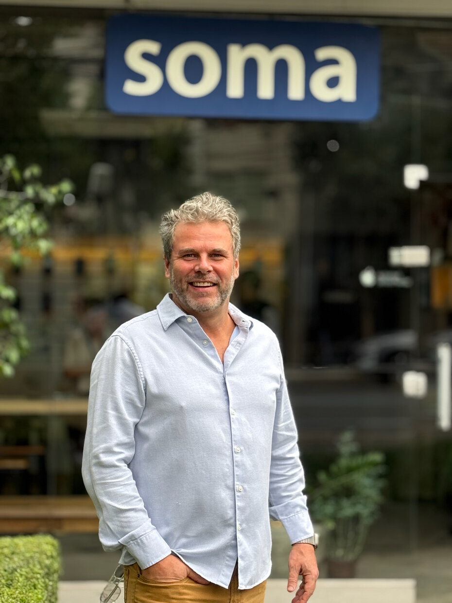 Alex Hermann est&aacute; &agrave; frente da Soma, autorizada da Apple no Rio Grande do Sul, que comemora 30 anos de atua&ccedil;&atilde;o (Foto: Ant&ocirc;nio Scheffel/Divulga&ccedil;&atilde;o)