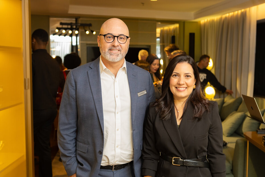 O gerente Rodrigo Colla e a coordenadora de Marketing Roberta Azevedo (Foto: Salomão Cardoso/Divulgação)