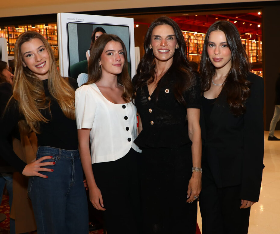 Renata Zietolie com as filhas Isabela, Camila e Laura Zietolie (Foto: Marcelo Noronha/Divulgação