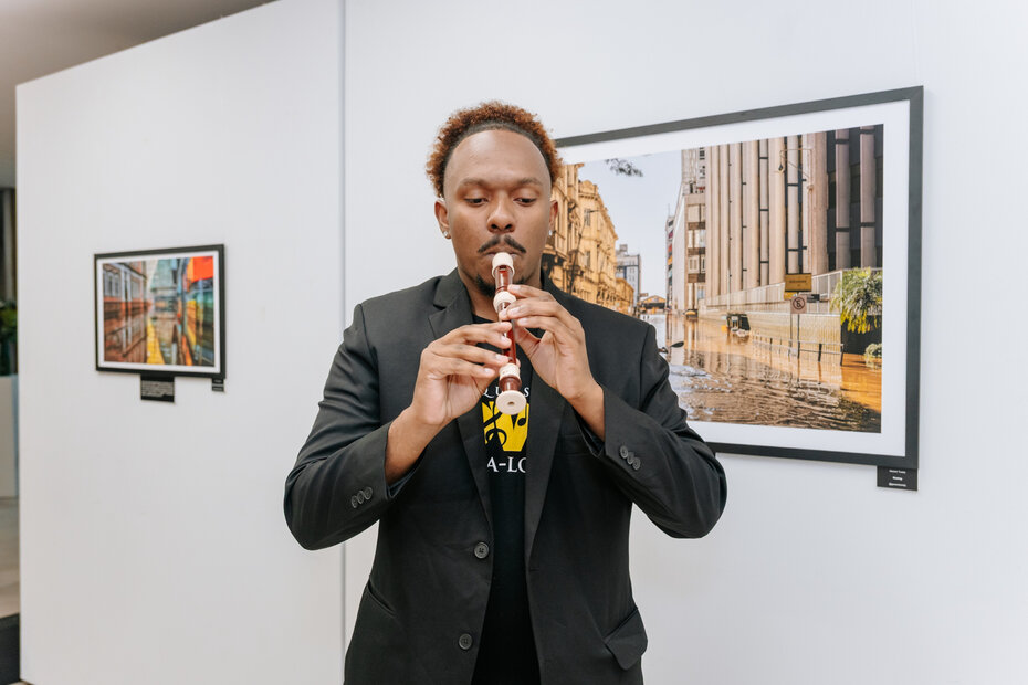 Nathan Dornelles, da Orquestra Villa-Lobos fez apresenta&ccedil;&atilde;o musical no encerramento (Foto; Andr&eacute;a Graiz/Divulga&ccedil;&atilde;o)