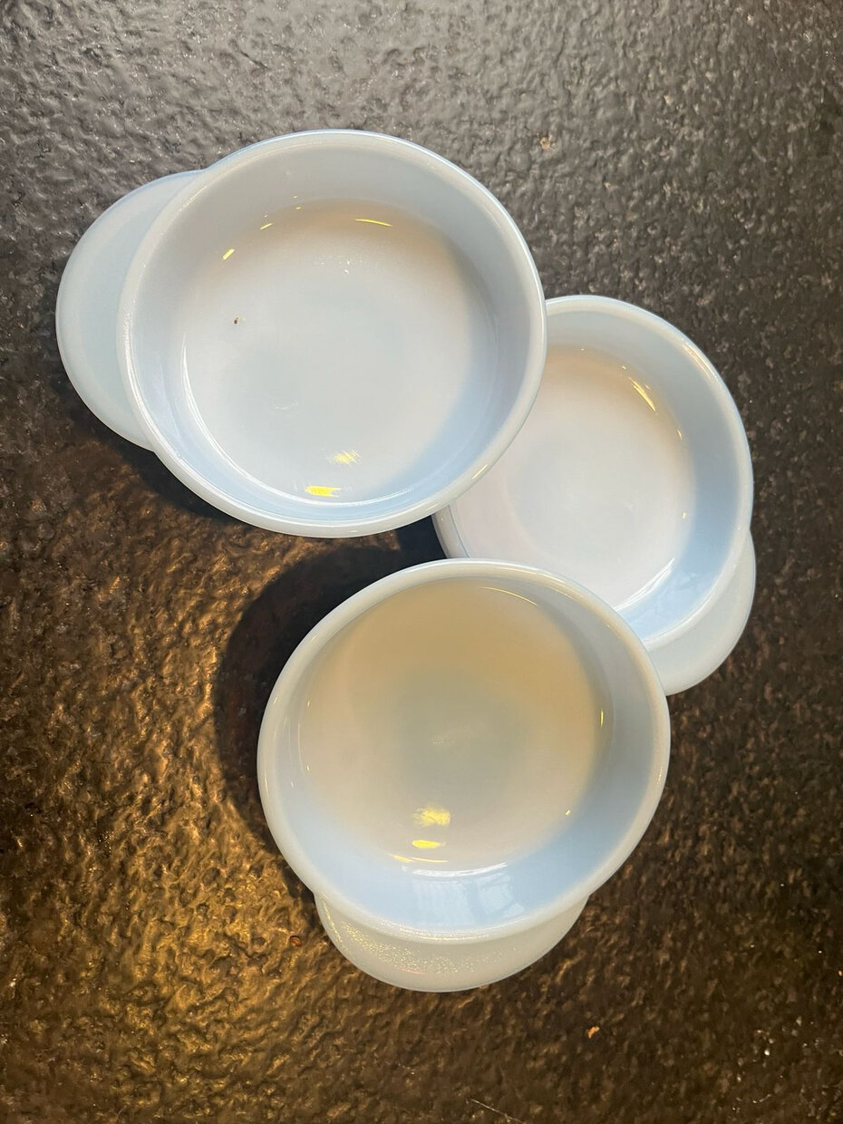 Os azeites foram degustados em taste-huiles, pe&ccedil;as exclusivas dos encontros (Foto: Divulga&ccedil;&atilde;o)  