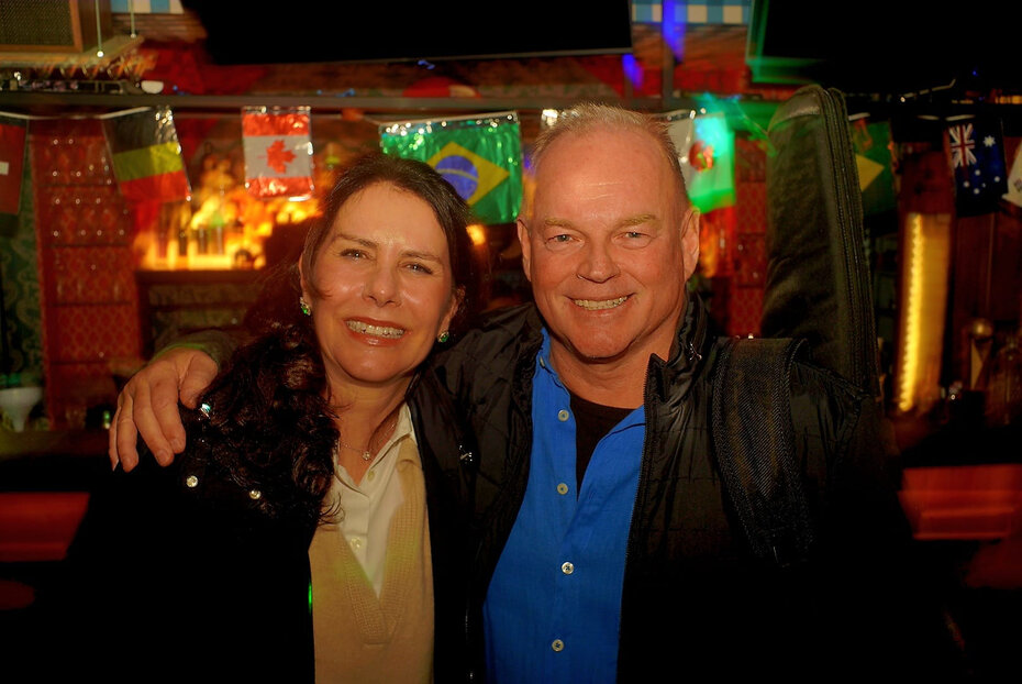 Maria Teresa Campos e Andr&eacute; Johannpeter na animada noite musical (Foto: Duda Alvares/Divulga&ccedil;&atilde;o)