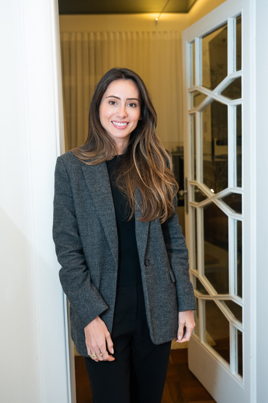 Júlia Dal Magro no encontro na Casa Woss (Foto: Andréa Graiz/Divulgação)